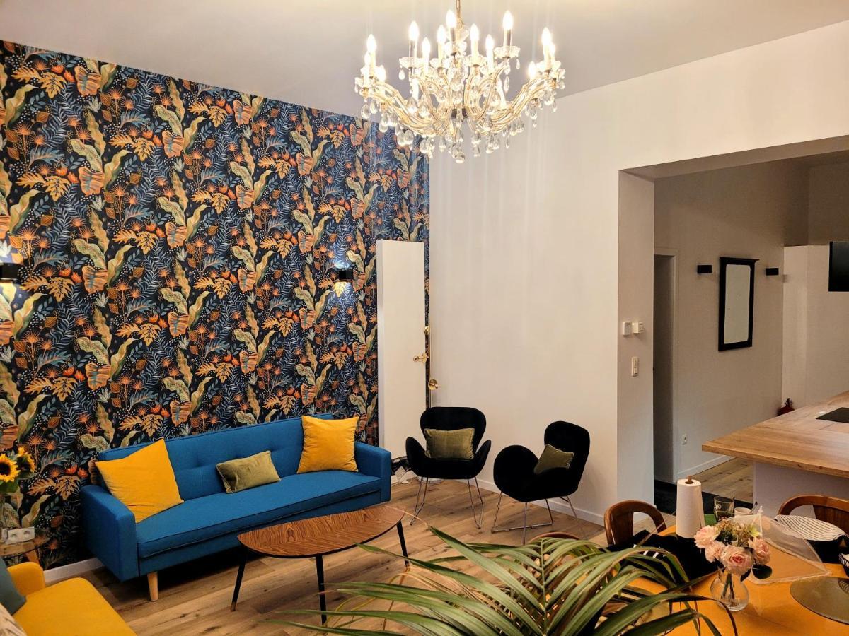 Brand New Camelia Room With Private Bathroom Brüsszel Kültér fotó