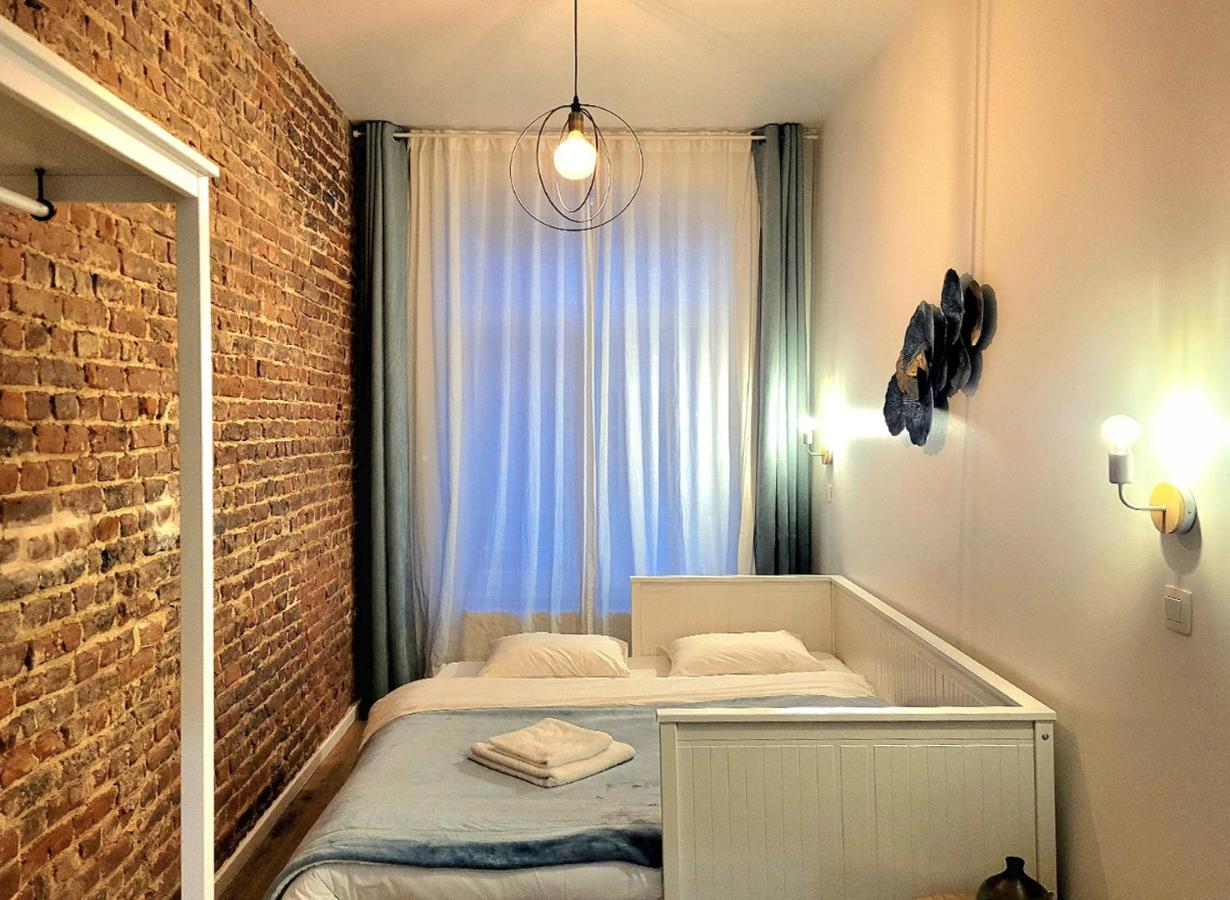 Brand New Camelia Room With Private Bathroom Brüsszel Kültér fotó